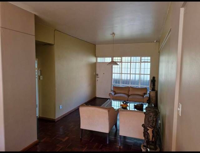 3 BEDROOM APARTMENT FOR SALE IN PARKTOWN